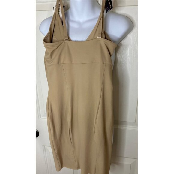 Maidenform Firm Control Sleek Smoothing Wear-Your-Own-Bra Slip 2XL Beige - Picture 4 of 5